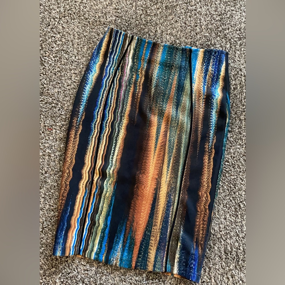 Size small fits like an 8. From H&M never worn.